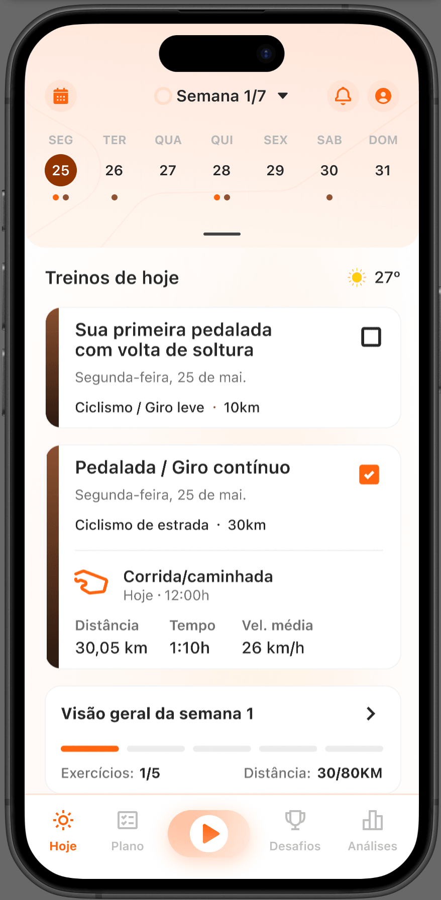 Telas do aplicativo Movyn mostrando plano de treino, calendário semanal e treino em execução